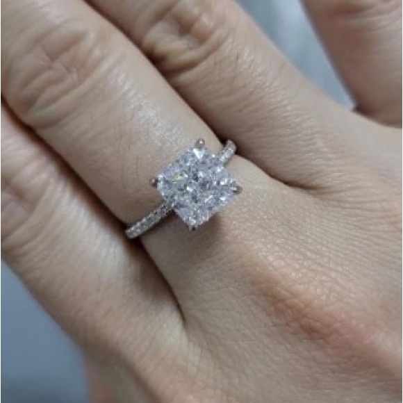 2ct Radiant Cut Ring - Picture 6 of 14